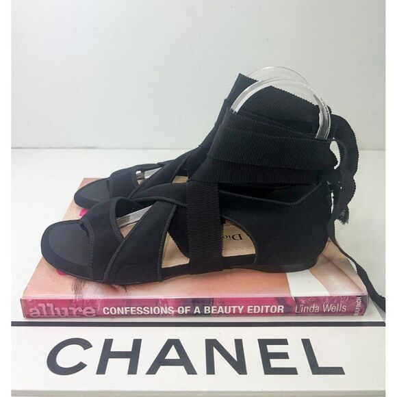 Rare NEW CHRISTIAN DIOR RUNWAY New York Black Strappy Flat Sandals Size … - Picture 8 of 15